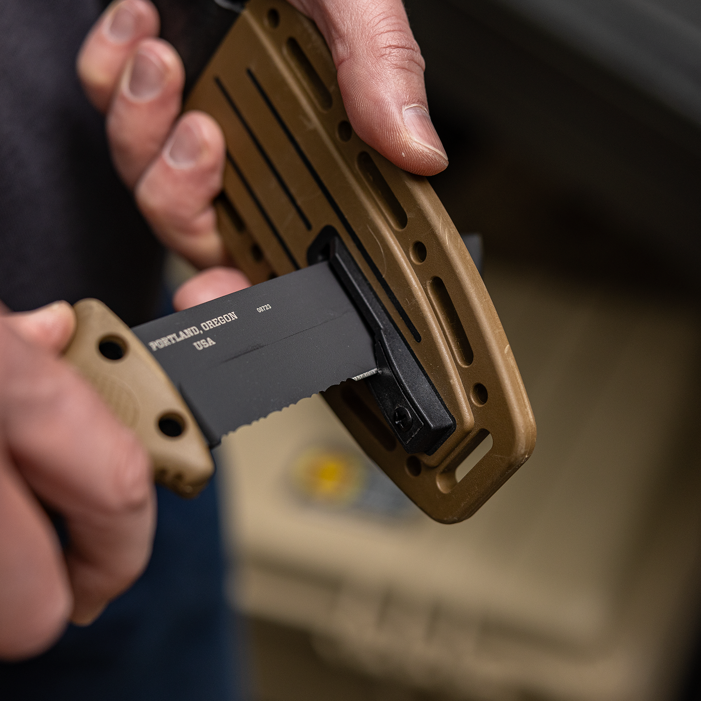 Cuchillo Táctico Gerber LMF II Infantry Coyote